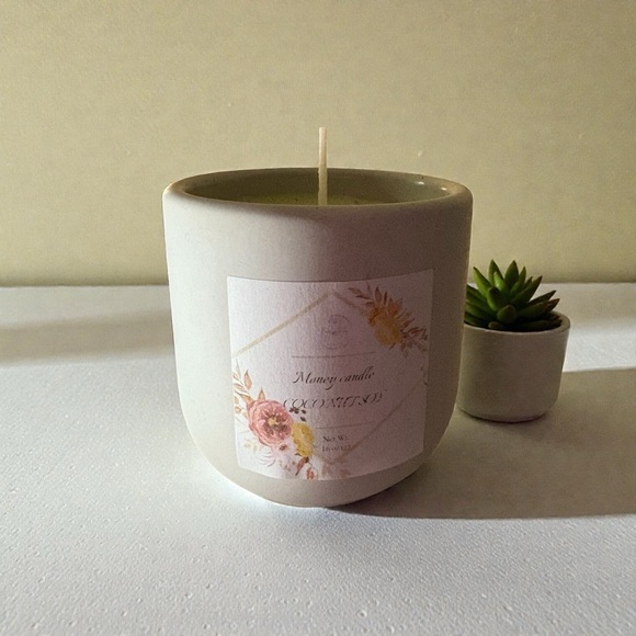 Money Candle 16oz lavender and vanilla in a handmade containers - Picture 2 of 3